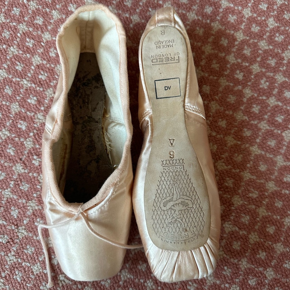 Freed pointe shoes